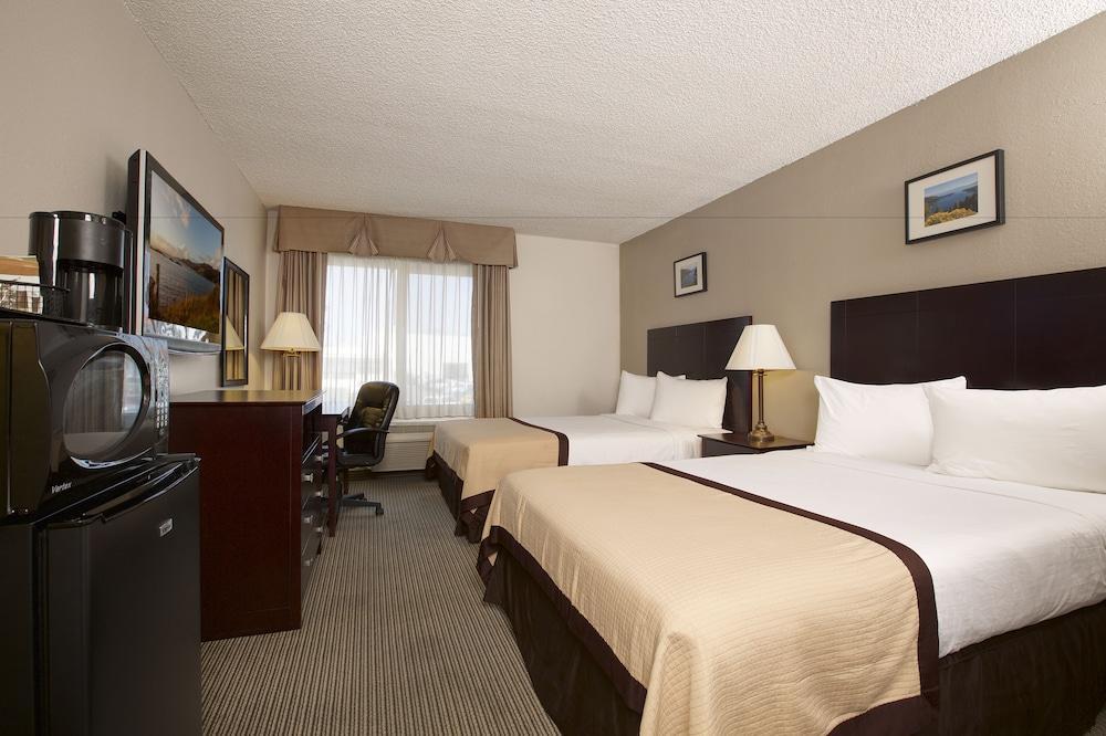 Baymont By Wyndham Reno Hotel Buitenkant foto