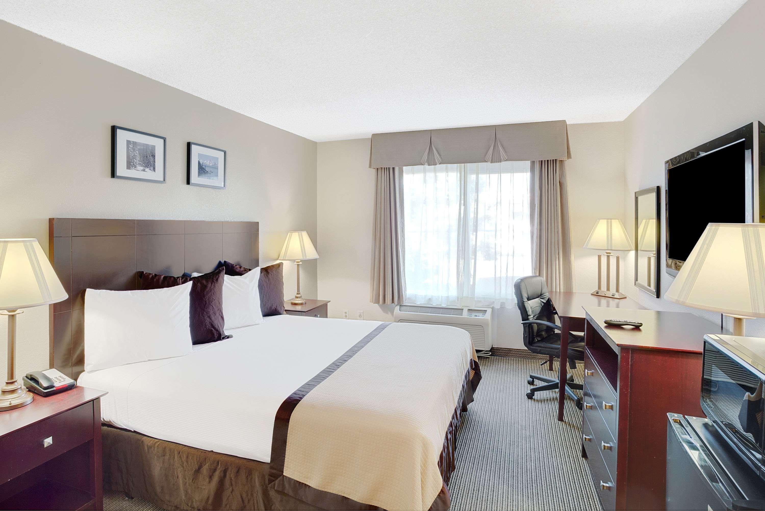 Baymont By Wyndham Reno Hotel Buitenkant foto