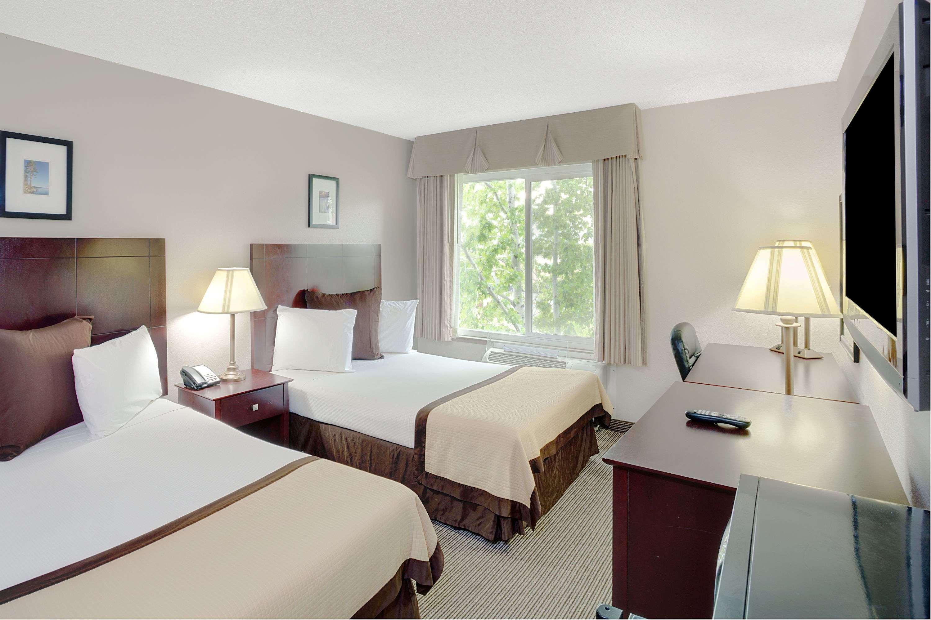 Baymont By Wyndham Reno Hotel Buitenkant foto
